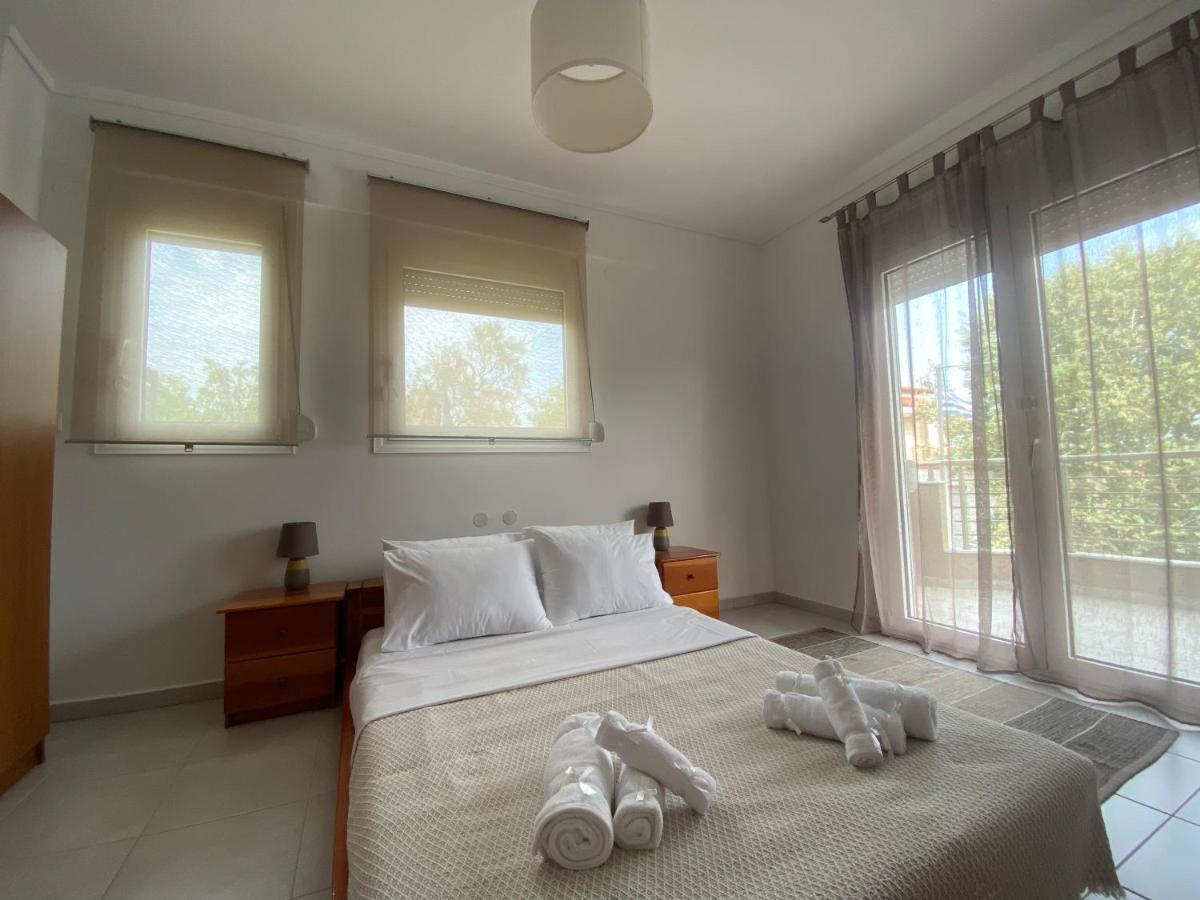 Efi'S Apartment 尼亚米卡尼奥纳 外观 照片