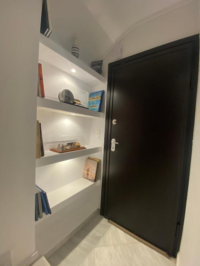 Efi'S Apartment 尼亚米卡尼奥纳 外观 照片