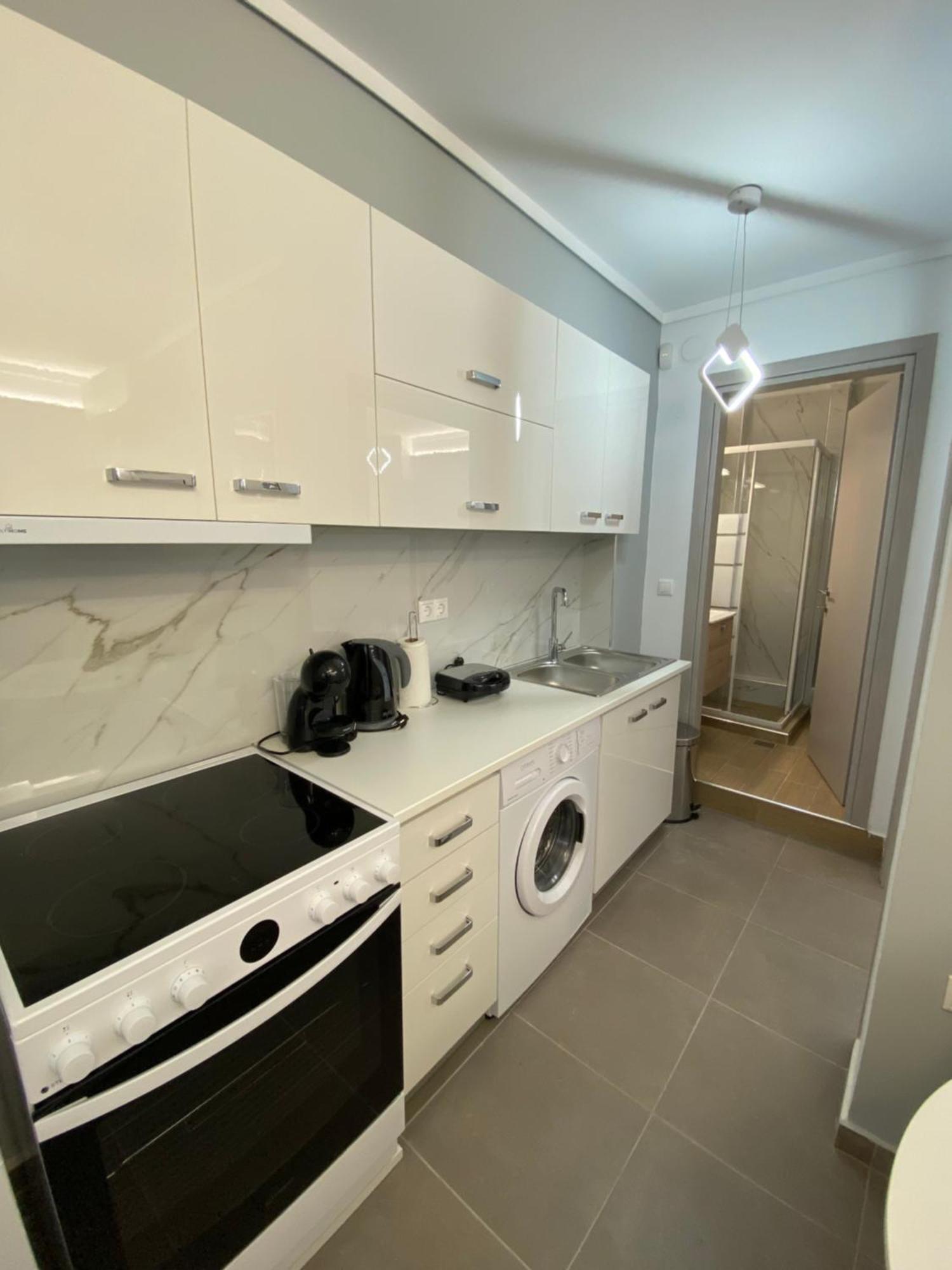 Efi'S Apartment 尼亚米卡尼奥纳 外观 照片